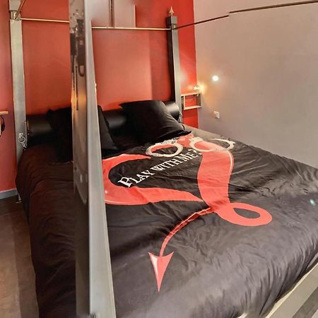 Le Donjon Villa Bdsm Port Nature Village Cap D'Agde Naturiste Εξωτερικό φωτογραφία