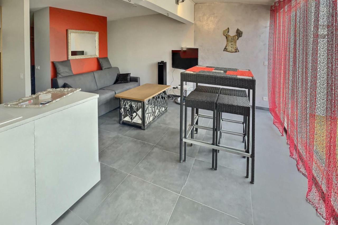 Le Donjon Villa Bdsm Port Nature Village Cap D'Agde Naturiste Εξωτερικό φωτογραφία